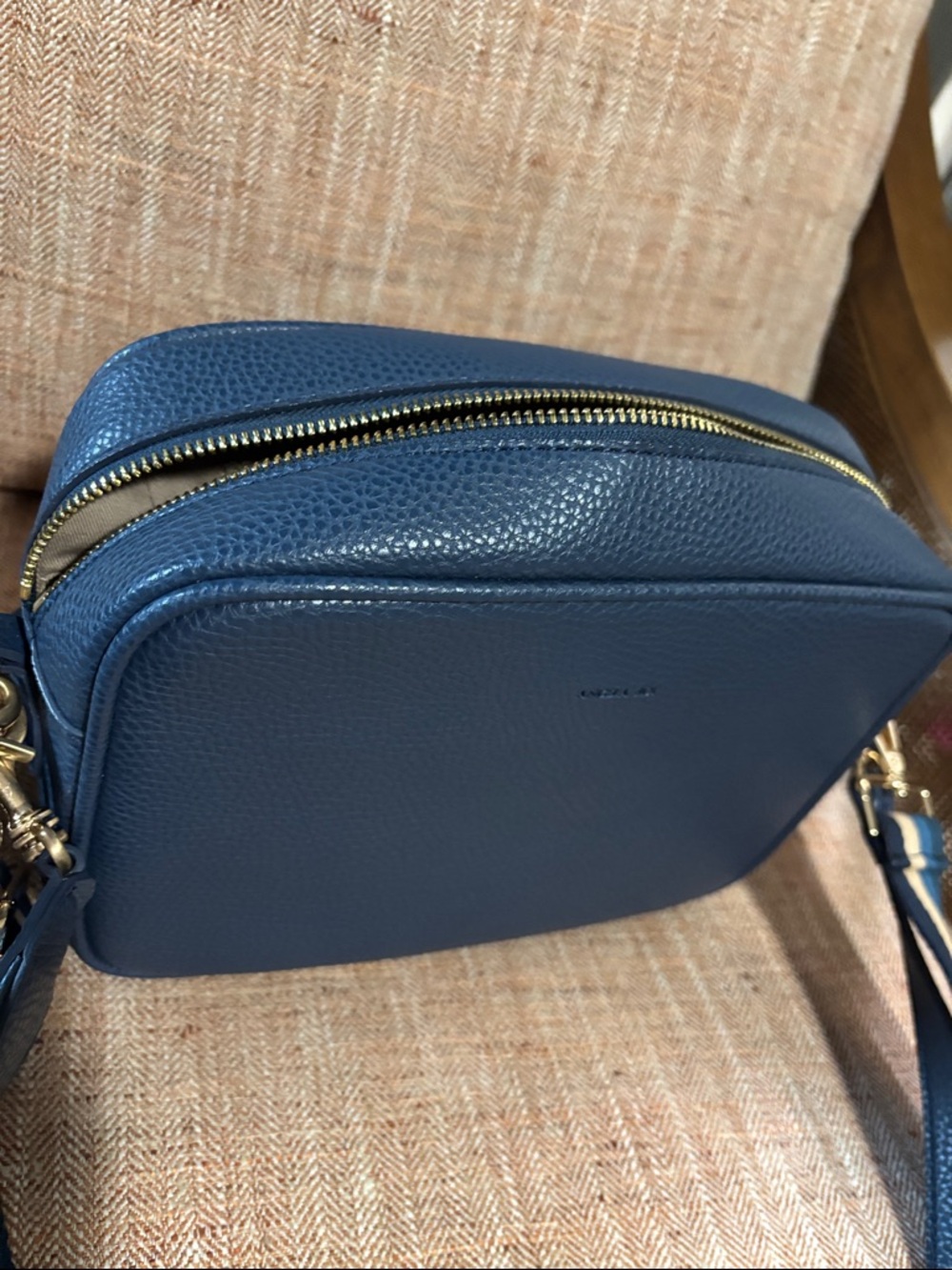 Angela Roi Grace Crossbody with 3 Straps - Picture 6 of 11